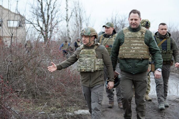 Ukrainian President gets ballistic helmets, vests from local Turkish company