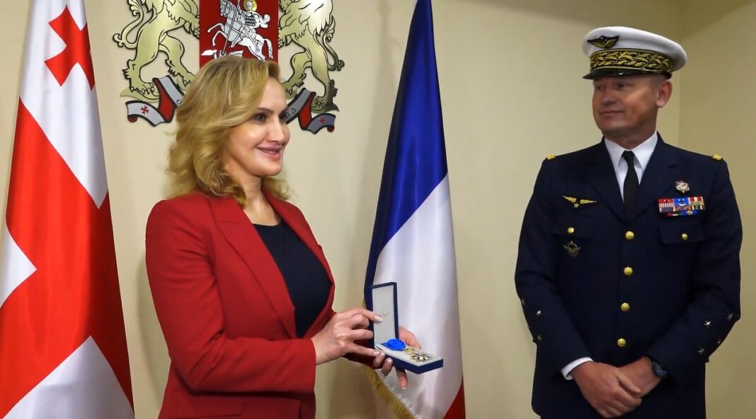 Georgia: First Deputy Defense Minister Lela Chikovani awarded top French state prize