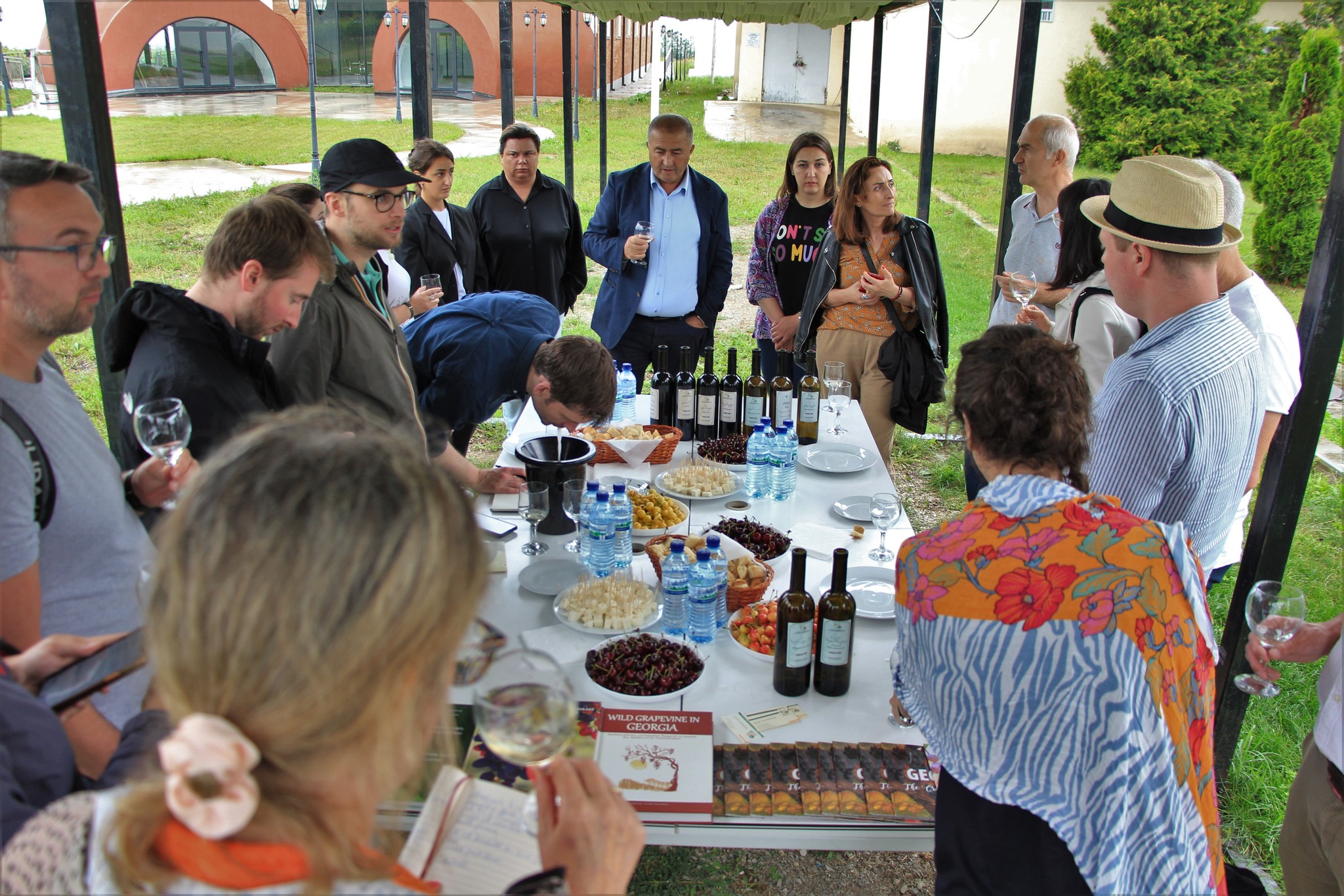 Georgia: British wine professionals visit Jighaura base