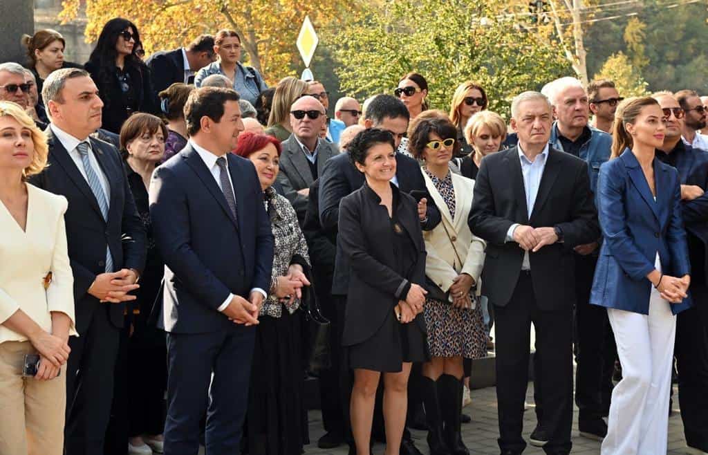 Tbilisi, Georgia: Thea Attends Opening of Anzor Erkomaishvili Street