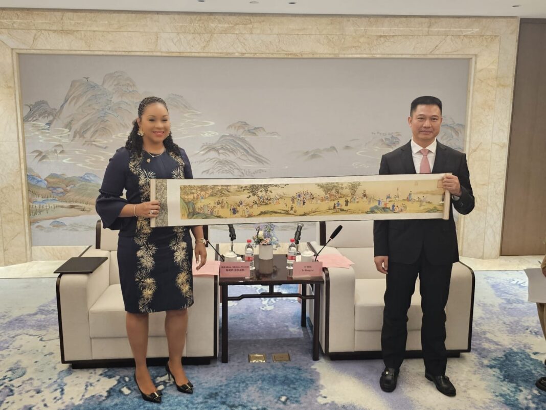 Dominica: Twinning of cities agreement between Roseau and Yiwu