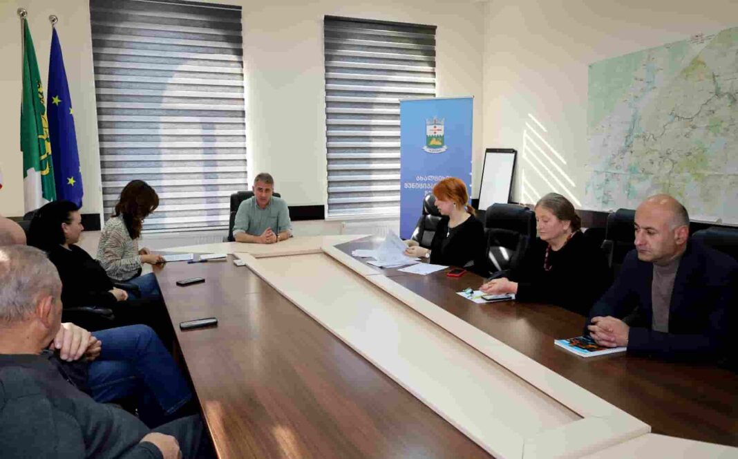 Akhaltsikhe Municipality: Meeting Continues on 