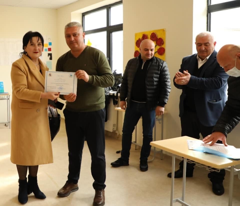Tetritskaro's mayor visit the school of Golteti credit:facebook/tetritskaros municipality