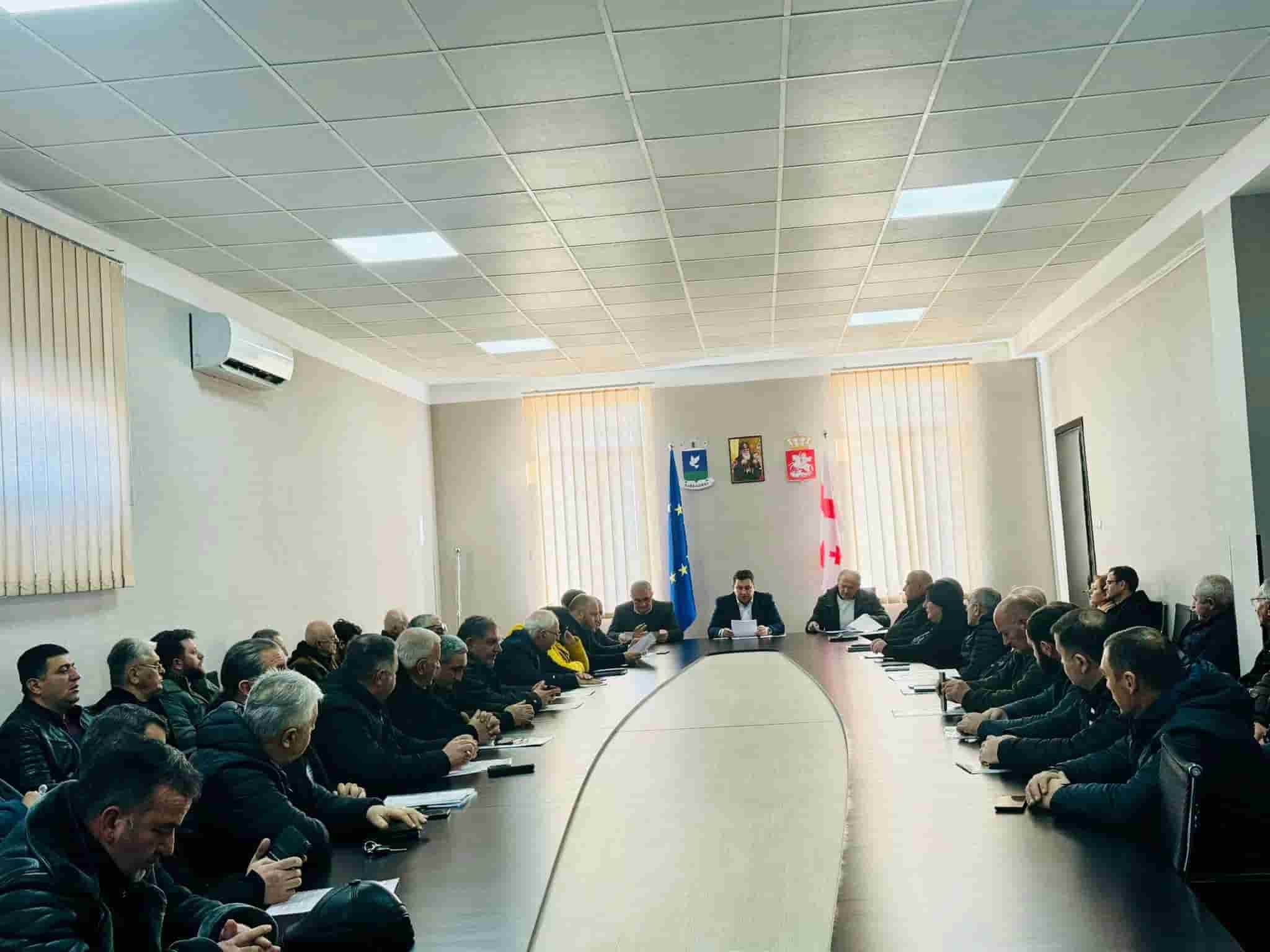 Samtredia Municipality: Meeting held with representatives of construction companies credit: facebook/samtredia municiplaity
