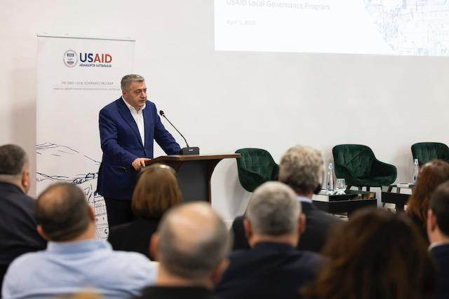 Kakha Kakhishvili attends a USAID event credit: facebook/USAID