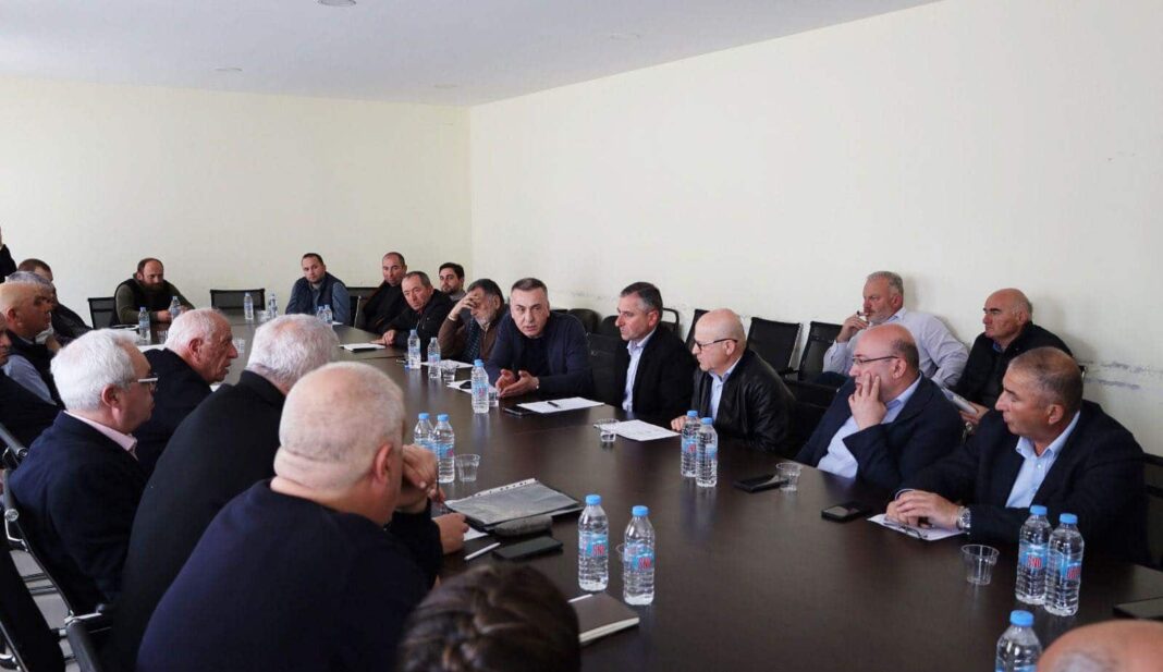 National wine Agency Holds meeting in Ambrolauri Municipality