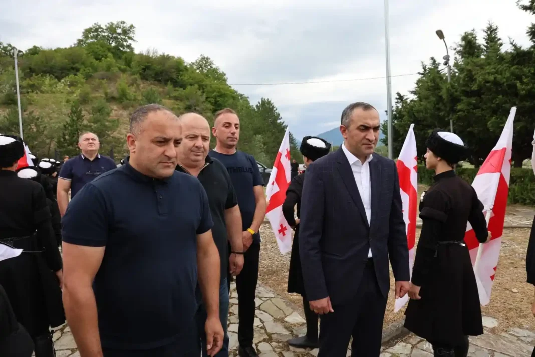 Davit Nozadze pays tribute to martyrs of Tamish battle credit: Facebook/Davit Nozadze