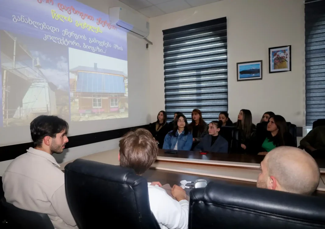 Akhaltsikhe: Environment Education Day event held in city hall credit: Facebook