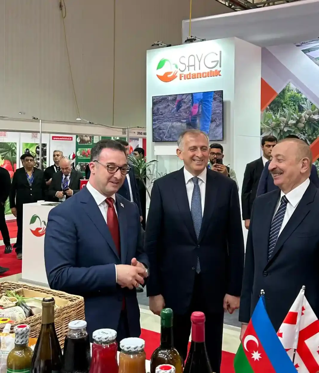 David Songulashvili hosts President of Azerbaijan at agro exhibition
