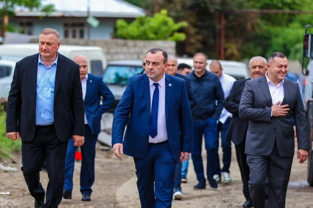 Georgia: Revaz Sokhadze inspects ongoing infrastructure projects in Marneuli