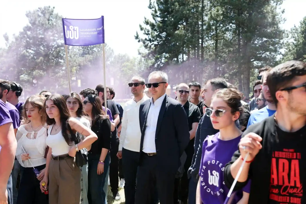 Aleksandre Tsuladze attends sports tournaments in Tbilisi