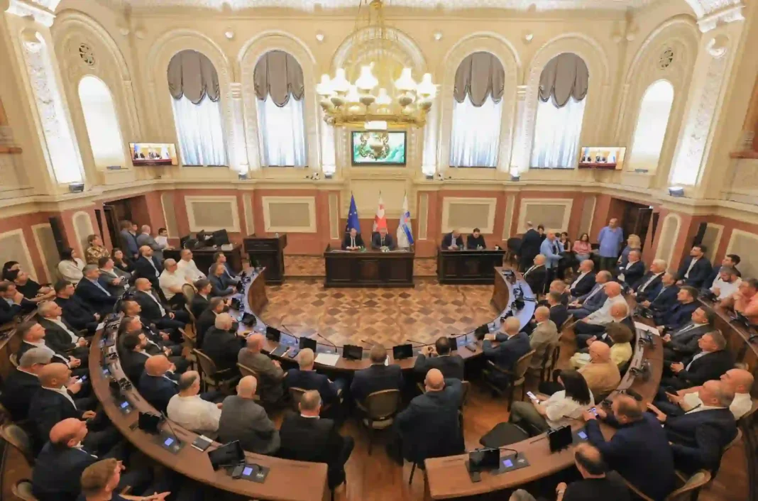 Georgia plans school rehabilitation through local authorities
