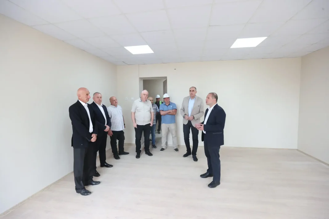 Education Minister inspects schools, college in Kvemo Kartli